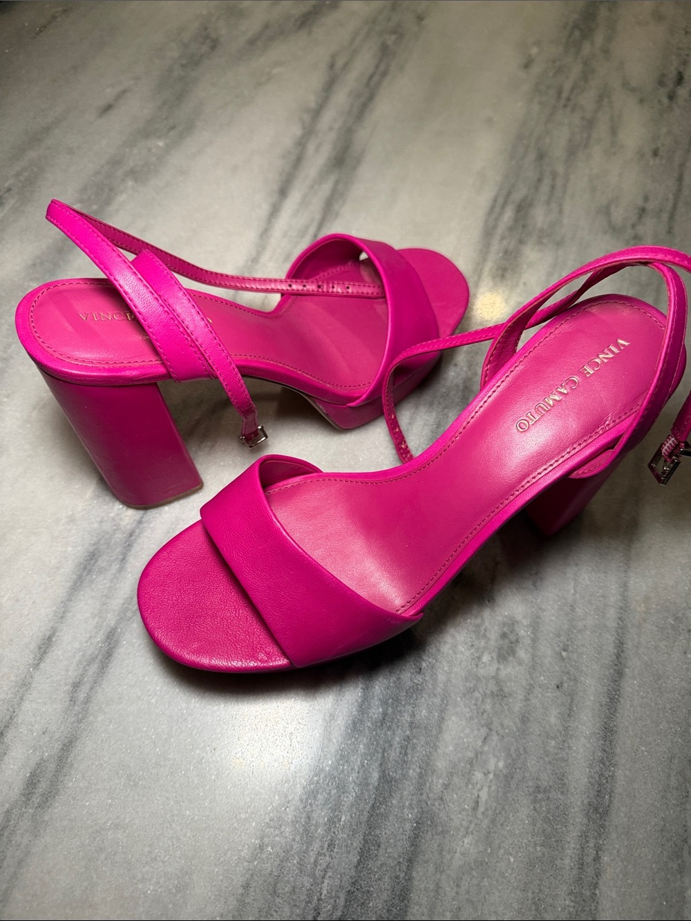 NEW Vince Camuto Hot Pink Block Heel Party Pump